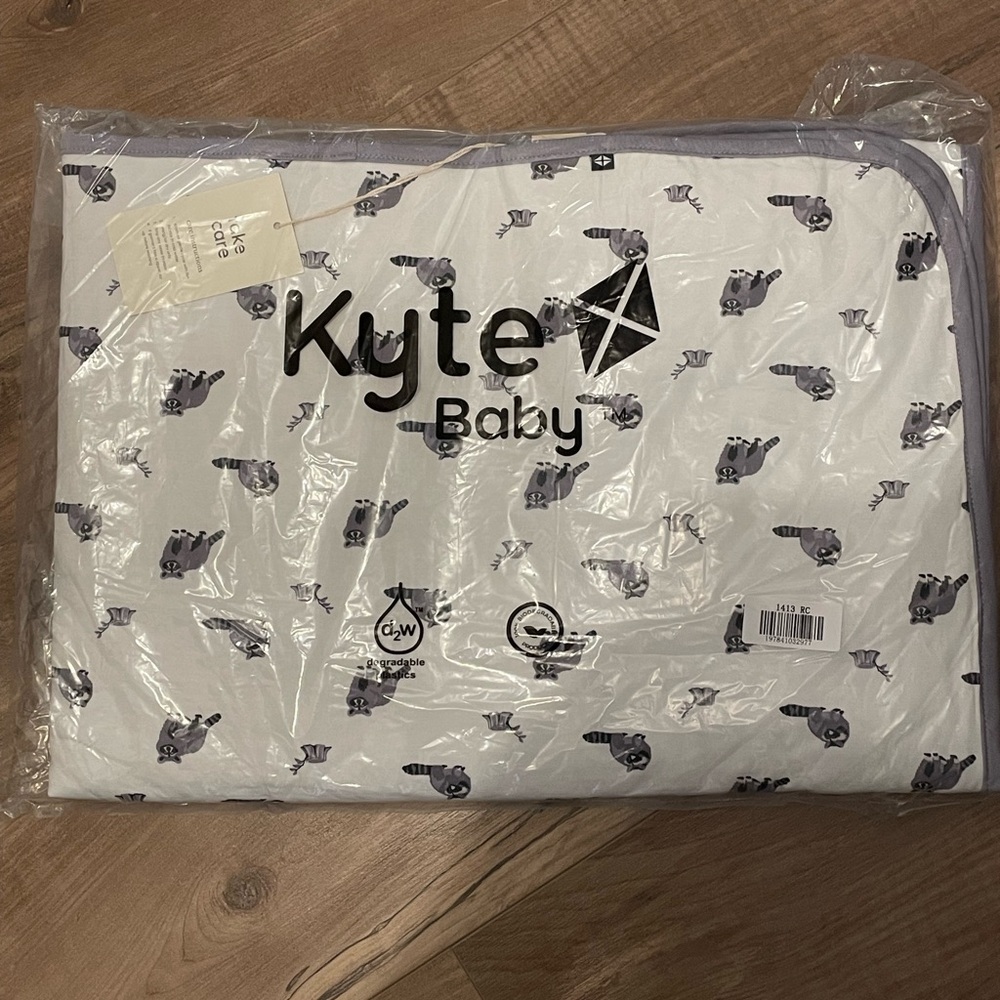 Kyte Baby - Toddler Blanket